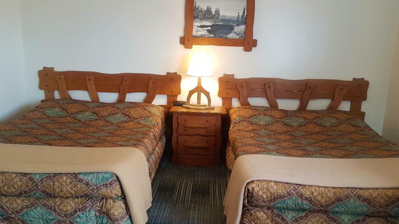 Agassiz Park Lodge - Under New Management McCreary Zewnętrze zdjęcie